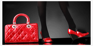 Красная сумка и туфли